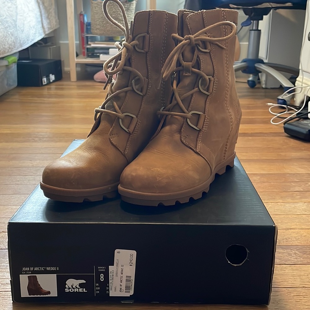 Sorel Joan of Arctic Wedge II- Elk size 8